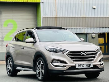 Used Hyundai TUCSON 2017 for sale - 76099394: Photo 2