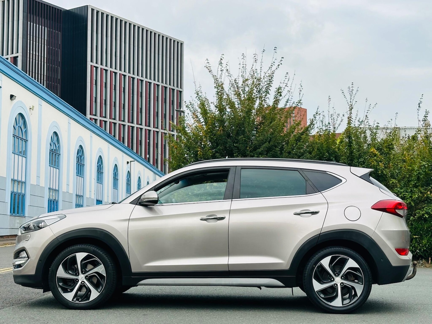 Used Hyundai TUCSON 2017 for sale - 76099394: Photo 8