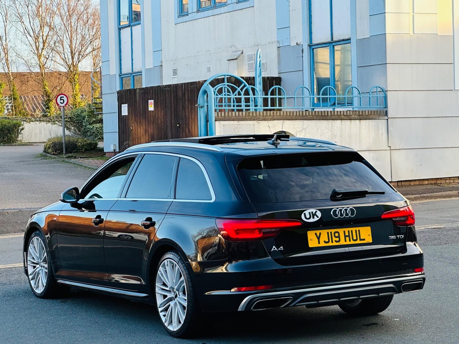 Used Audi A4 Avant for sale - 77724070: Photo 13