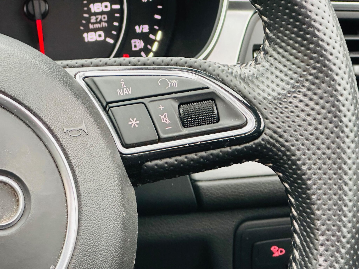 Used Audi A6 2015 for sale - 77230335: Photo 27