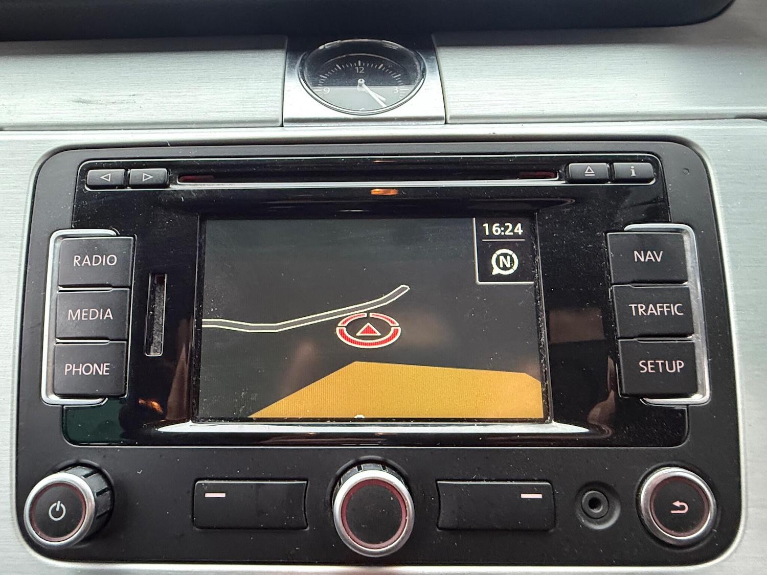 Used Volkswagen Passat 2011 for sale - 76714137: Photo 26