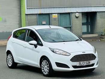 Used Ford Fiesta 2013 for sale - 75563424: Photo