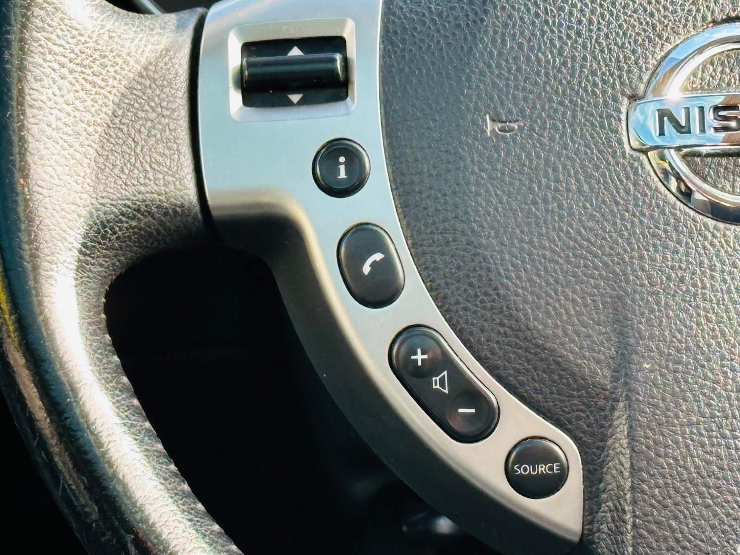 Used Nissan Qashqai 2013 for sale - 76422728: Photo 22