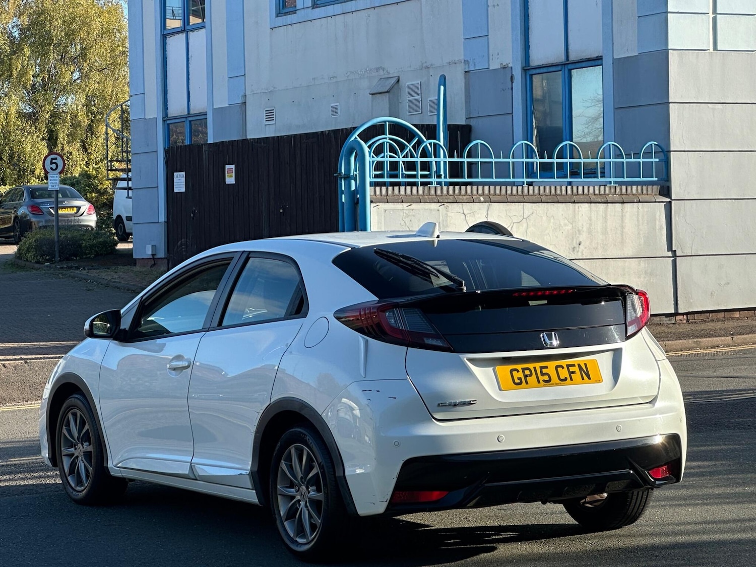 Used Honda Civic 2015 for sale - 76189129: Photo 11