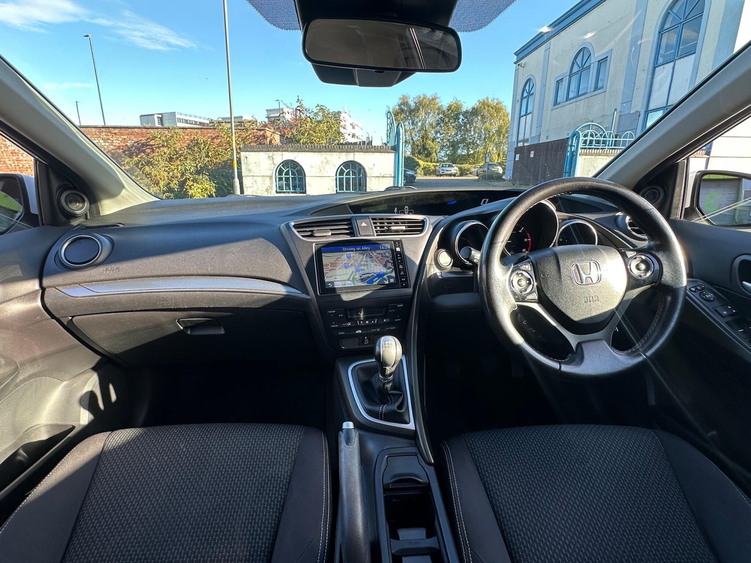 Used Honda Civic 2015 for sale - 76189129: Photo 16