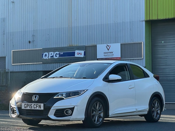 Used Honda Civic 2015 for sale - 76189129: Photo 5
