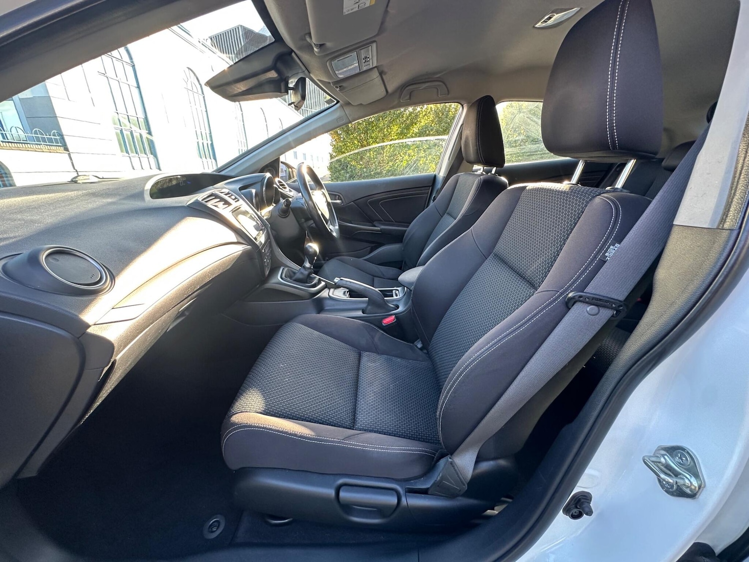 Used Honda Civic 2015 for sale - 76189129: Photo 9