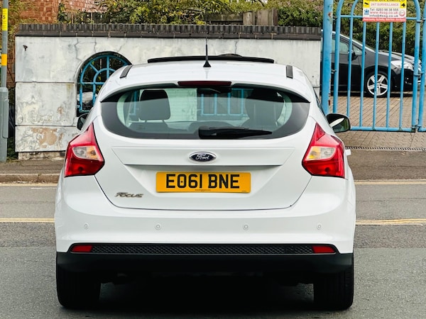 Used Ford Focus 2011 for sale - 76151708: Photo 11