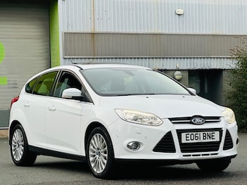 Used Ford Focus 2011 for sale - 76151708: Photo 2