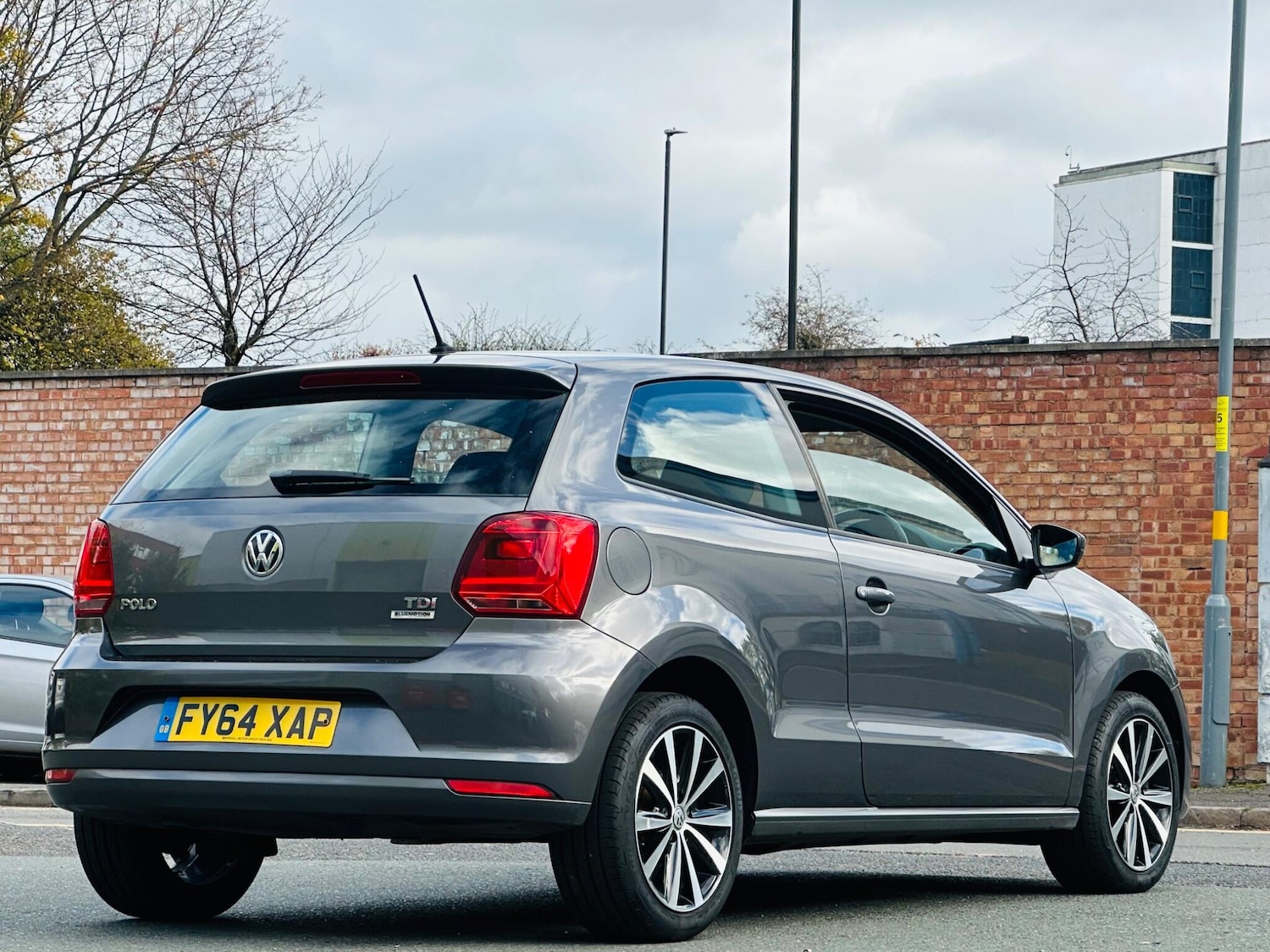 Used Volkswagen Polo 2014 for sale - 76349110: Photo 15