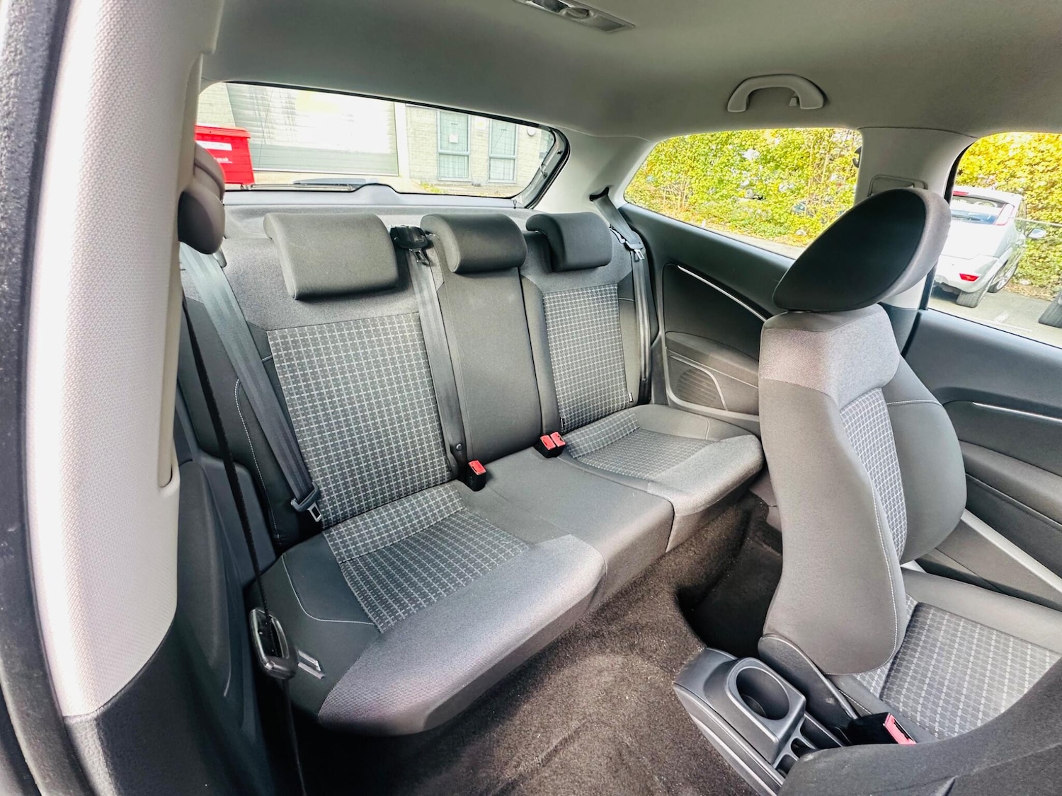 Used Volkswagen Polo 2014 for sale - 76349110: Photo 17