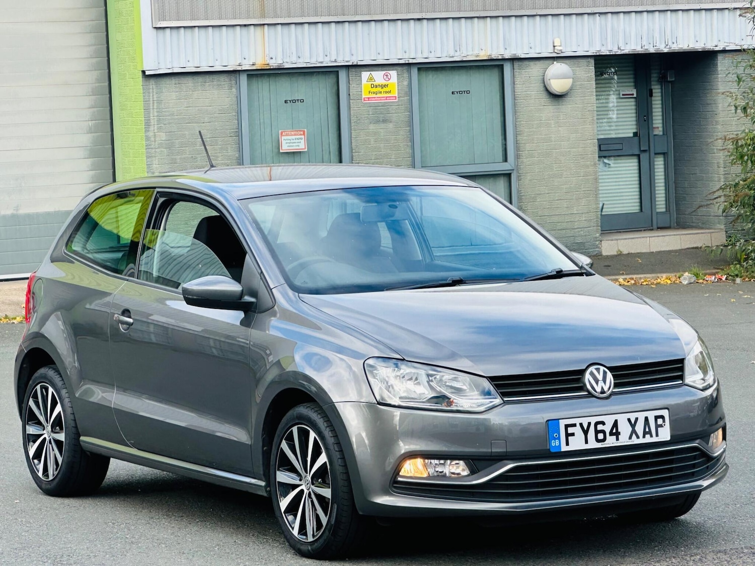Used Volkswagen Polo 2014 for sale - 76349110: Photo 6