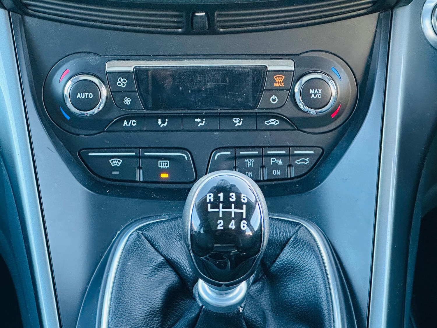 Used Ford Grand C-Max 2015 for sale - 77074546: Photo 21