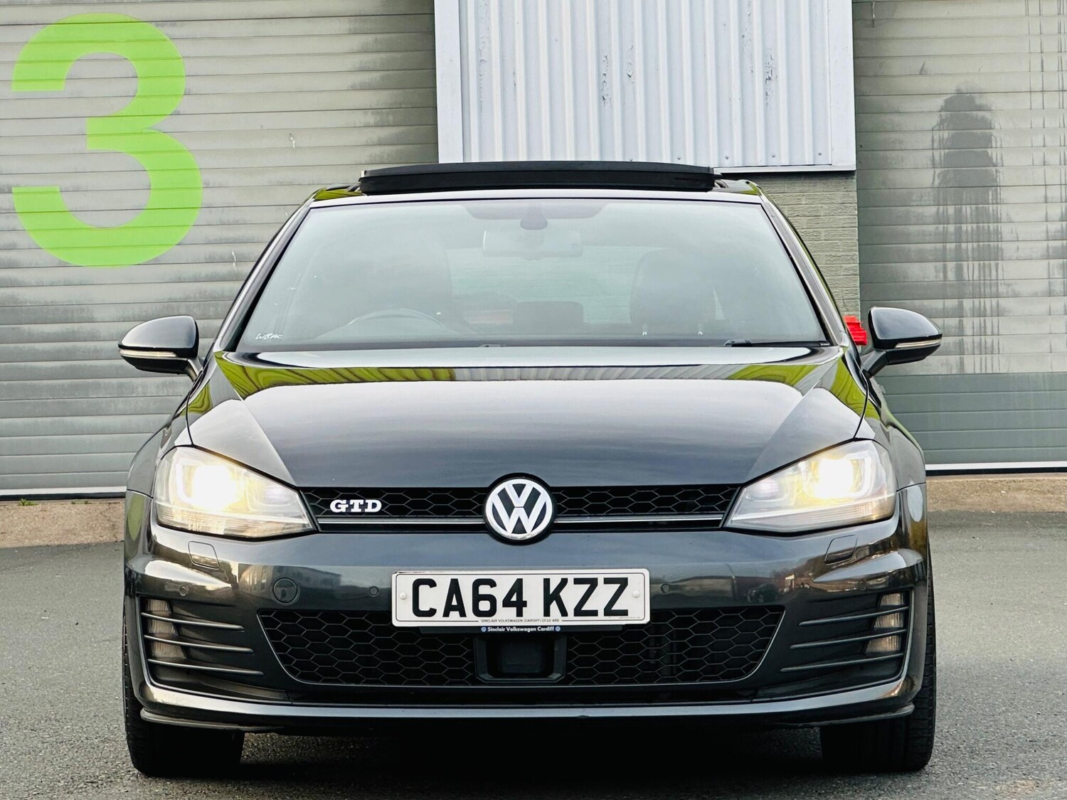 Used Volkswagen Golf 2015 for sale - 76473073: Photo 3