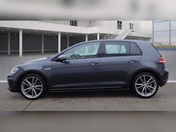 Used Volkswagen Golf 2015 for sale - 76473073: Photo
