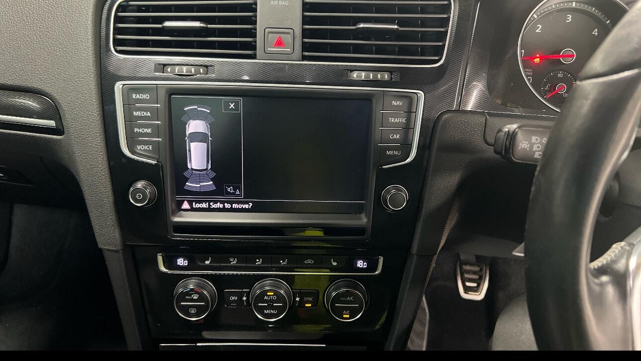 Used Volkswagen Golf 2015 for sale - 76473073: Photo 9