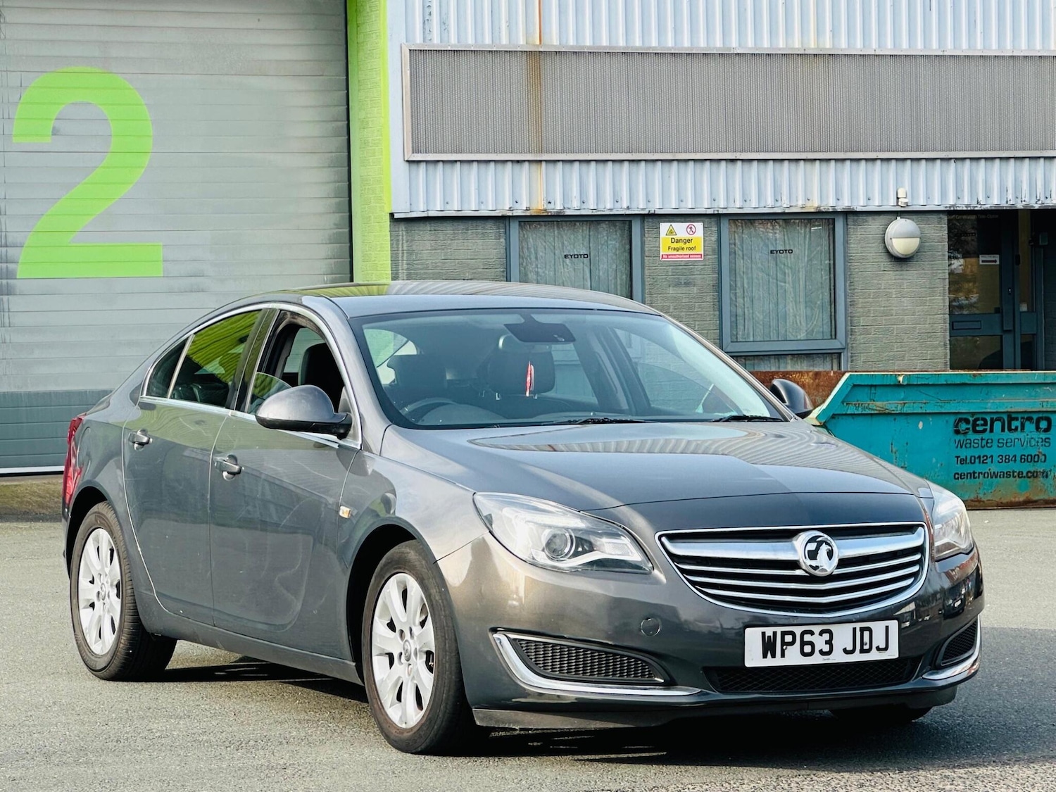 Used Vauxhall Insignia 2013 for sale - 77768953: Photo 2