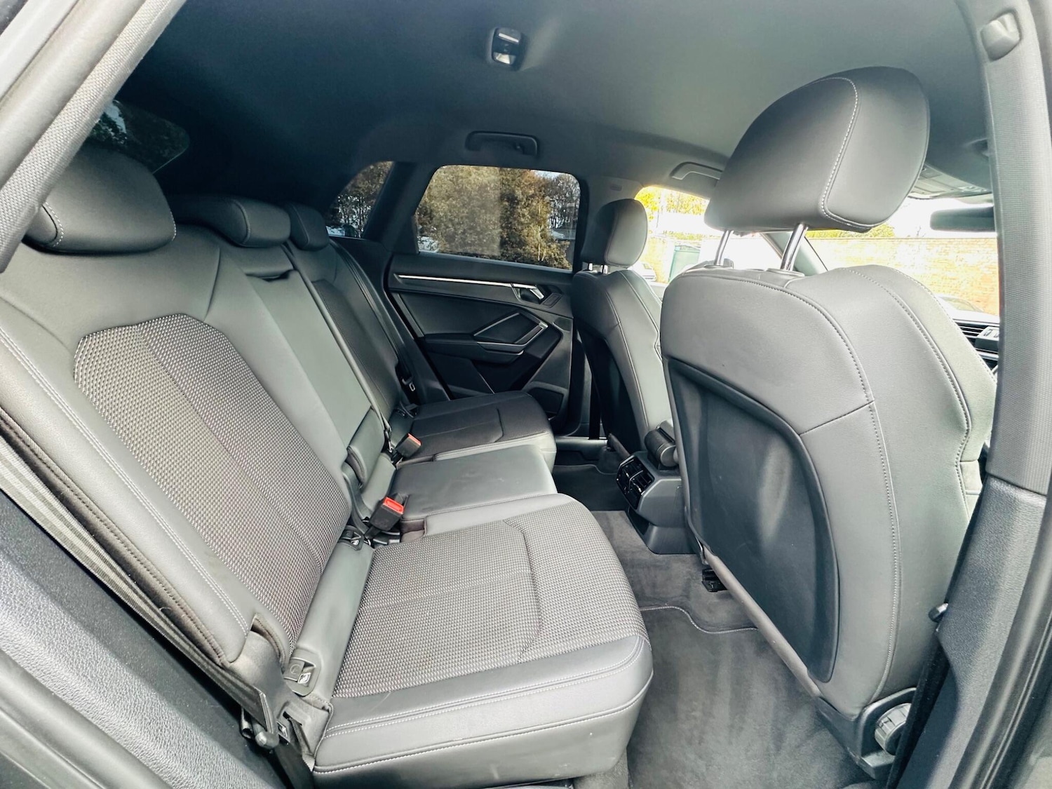 Used Audi Q3 2021 for sale - 76337600: Photo 17