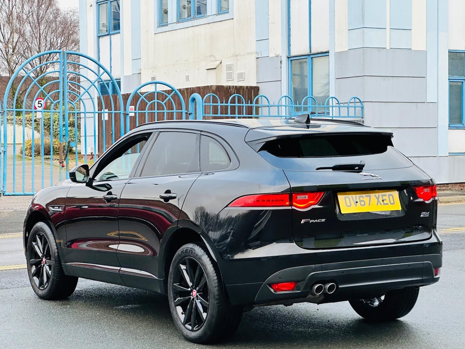 Used Jaguar F-Pace 2017 for sale - 77658950: Photo 11