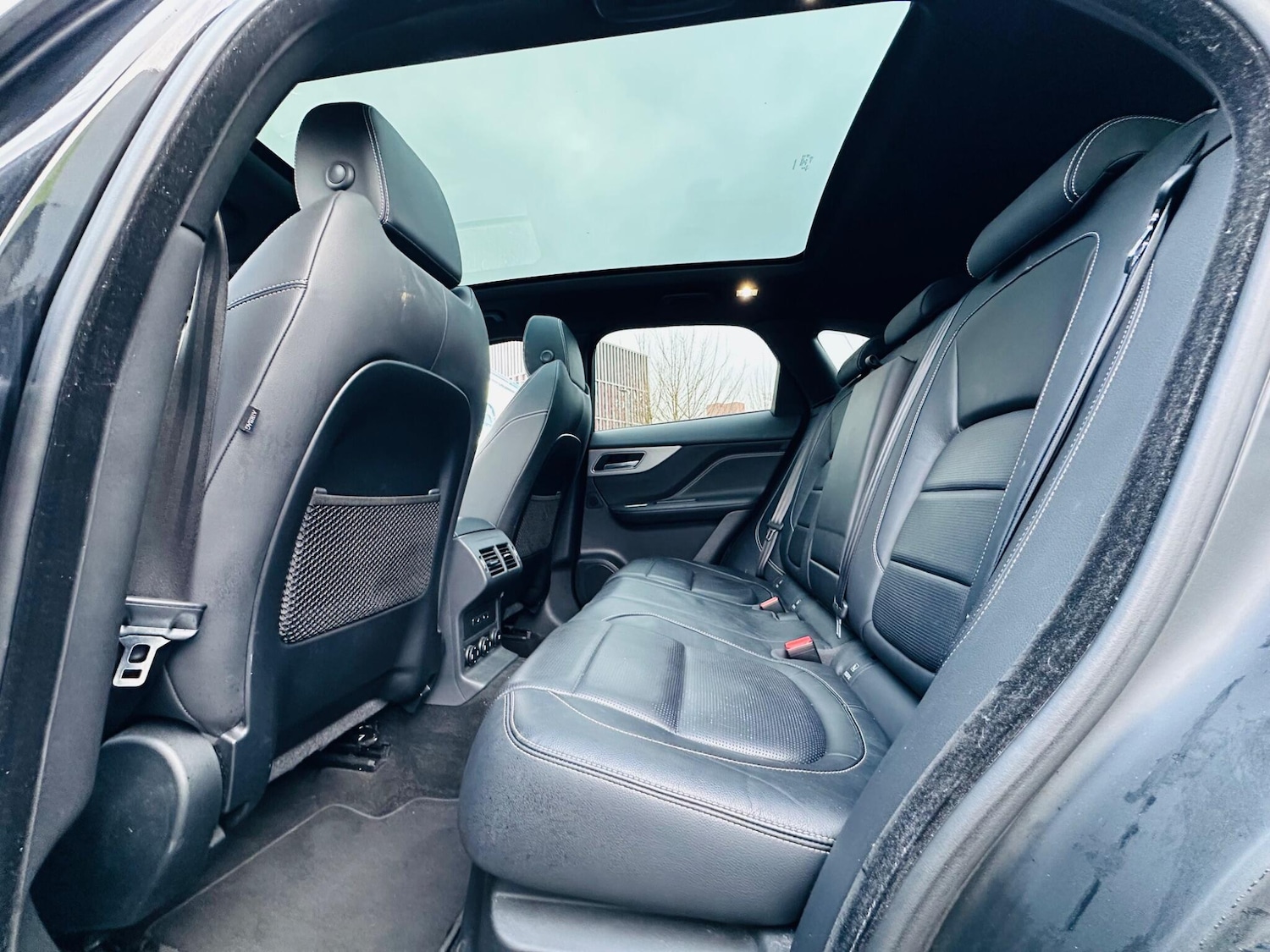 Used Jaguar F-Pace 2017 for sale - 77658950: Photo 12