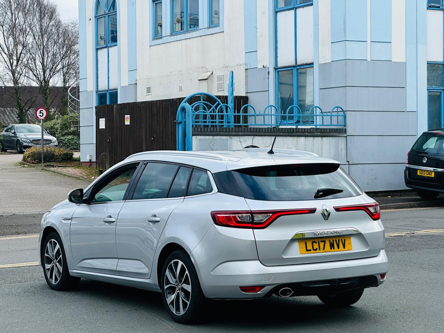 Used Renault Megane for sale - 77646535: Photo 11