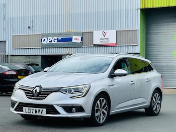 Used Renault Megane 2017 for sale - 77646535: Photo