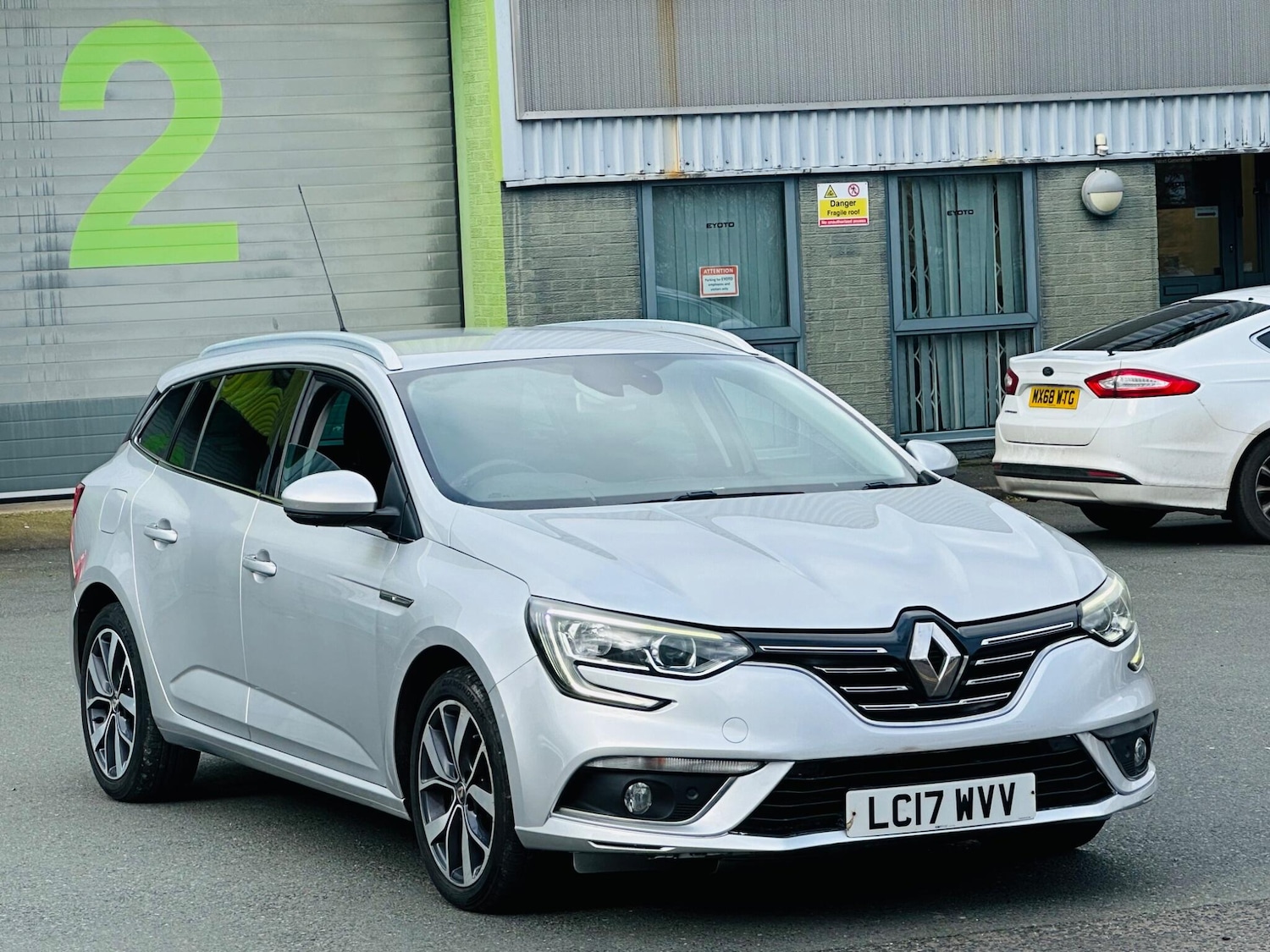 Used Renault Megane for sale - 77646535: Photo 6