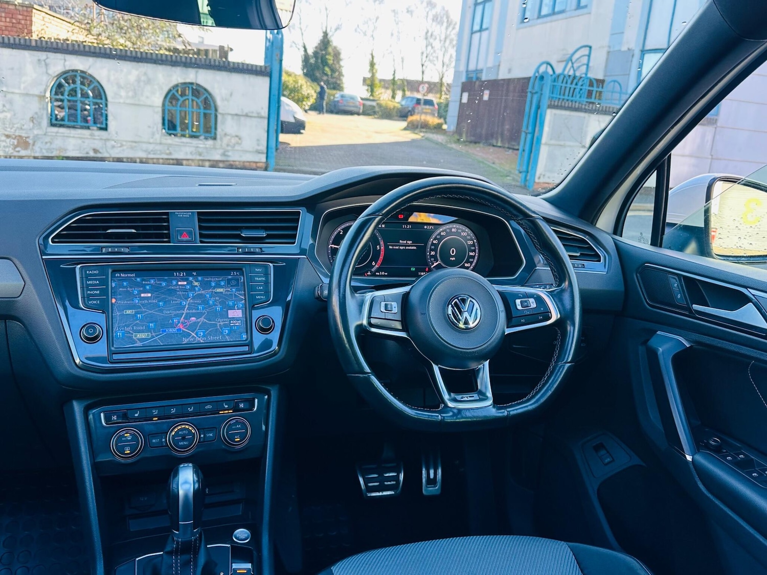 Used Volkswagen Tiguan 2017 for sale - 77468486: Photo 27