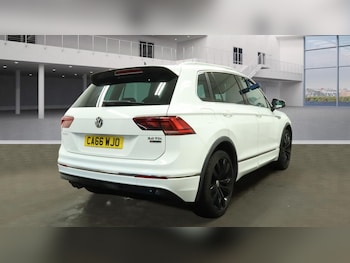 Used Volkswagen Tiguan 2017 for sale - 77468486: Photo