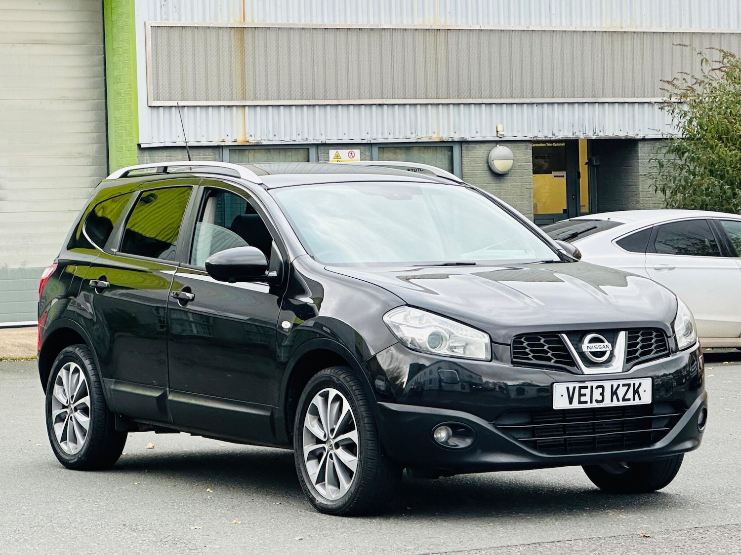 Used Nissan Qashqai+2 2013 for sale - 76528000: Photo 1