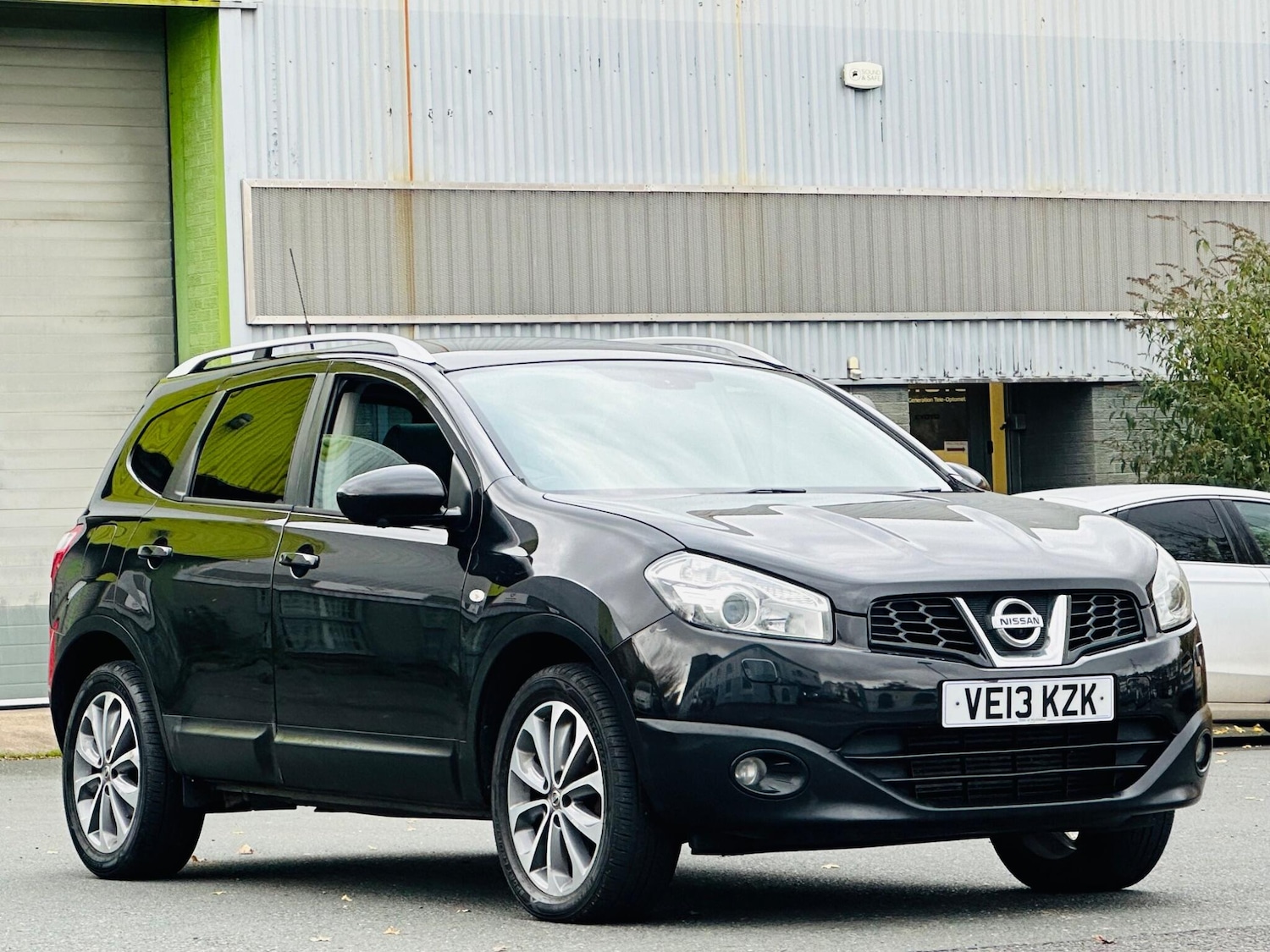 Used Nissan Qashqai+2 2013 for sale - 76528000: Photo 2