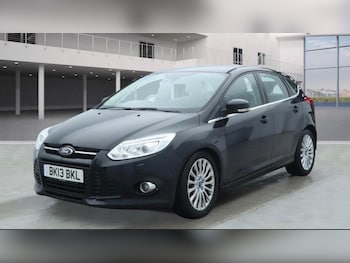 Used Ford Focus 2013 for sale - 77352000: Photo