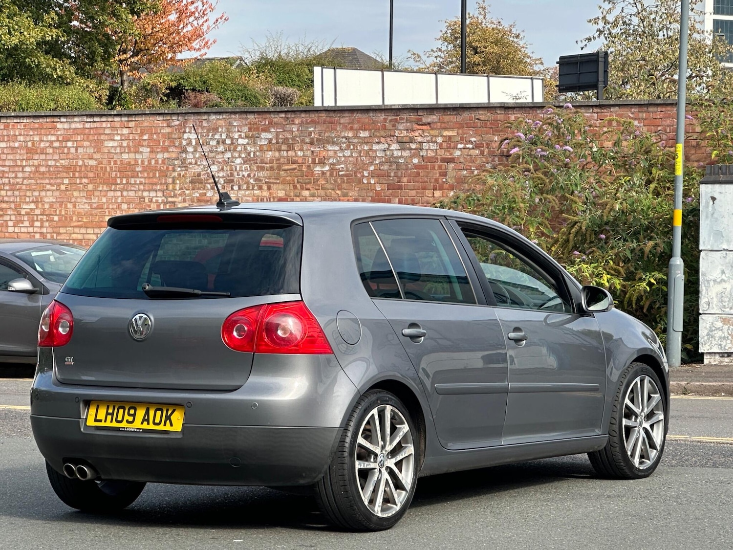 Used Volkswagen Golf 2009 for sale - 77143648: Photo 15