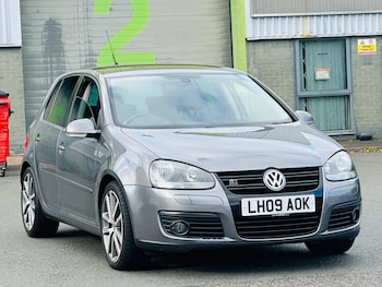 Used Volkswagen Golf 2009 for sale - 77143648: Photo