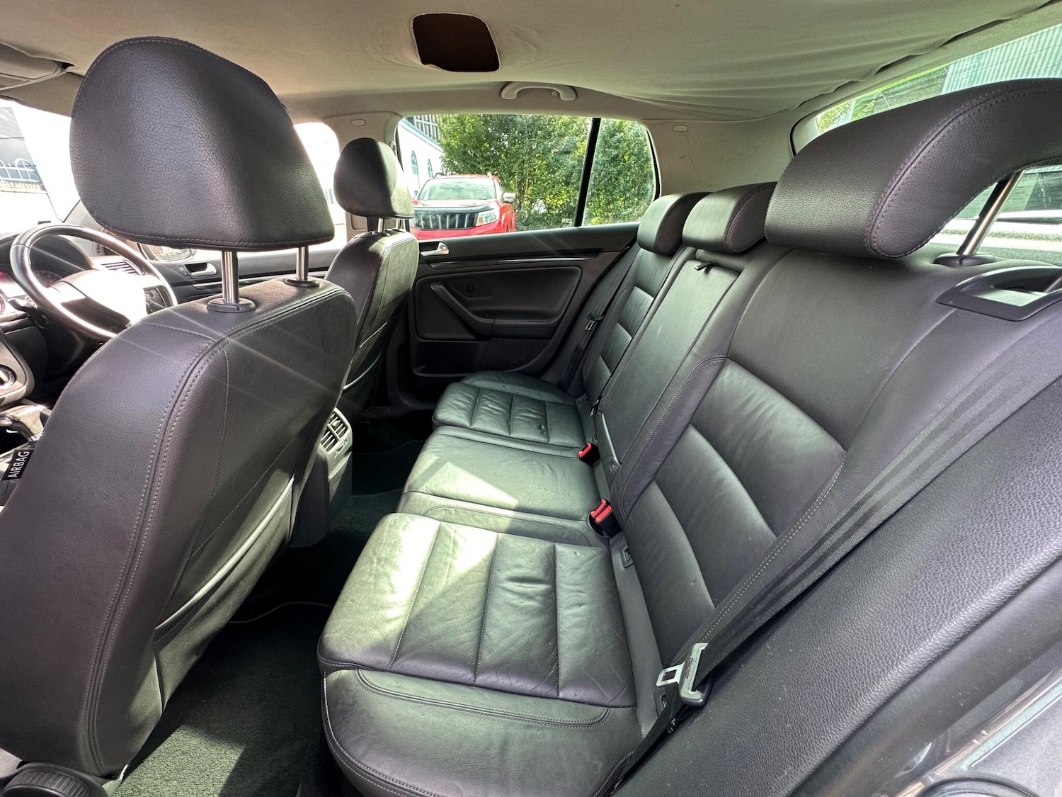 Used Volkswagen Golf 2009 for sale - 77143648: Photo 9