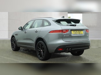 Used Jaguar F-Pace 2019 for sale - 78855306: Photo