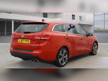 Used Kia Ceed 2017 for sale - 77969818: Photo