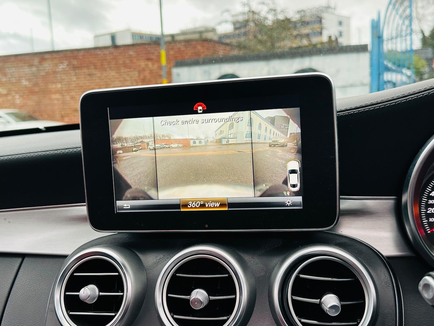 Used Mercedes-Benz C Class 2016 for sale - 77291860: Photo 30