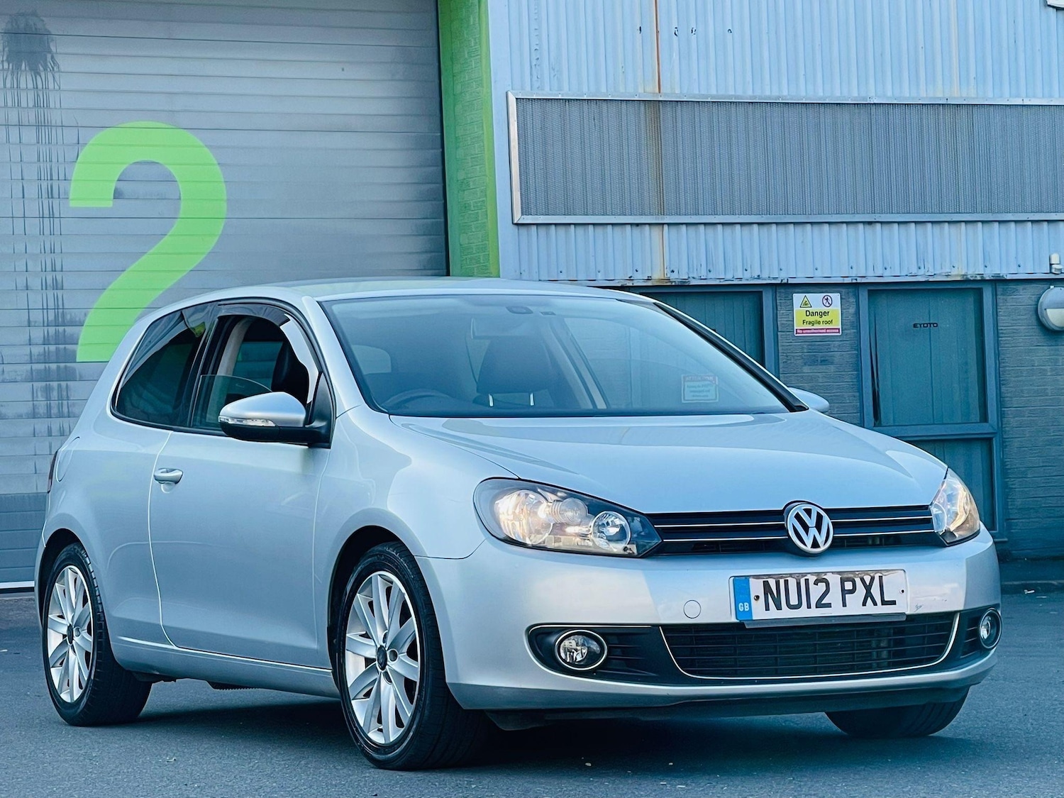 Used Volkswagen Golf 2012 for sale - 76260040: Photo 2
