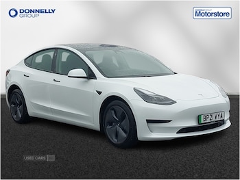 Tesla - Model 3
