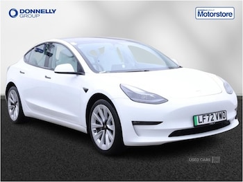Tesla - Model 3