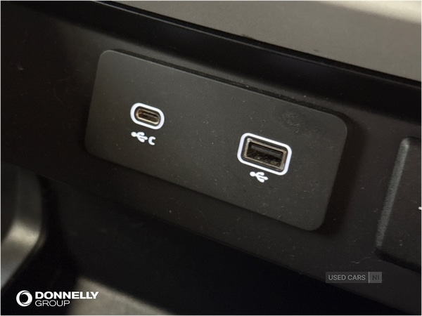 Used Land Rover Defender 2021 for sale - 76597565: Photo 30