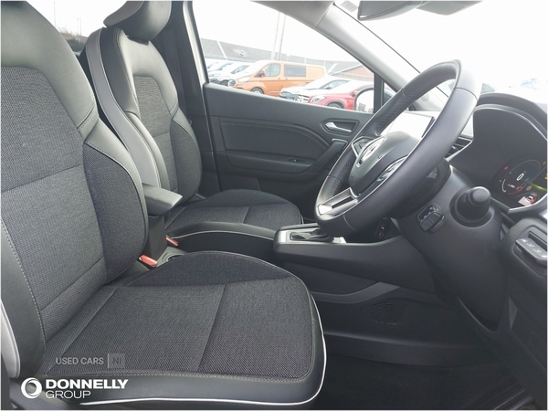 Used Renault Captur 2023 for sale - 76927177: Photo 8