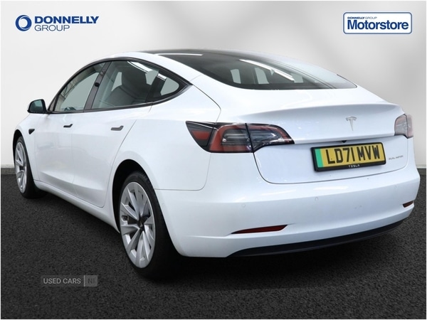 Used Tesla Model 3 2021 for sale - 76095354: Photo 2