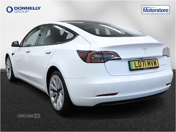 Used Tesla Model 3 2021 for sale - 76095354: Photo 2