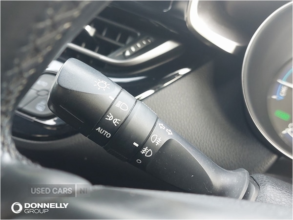 Used Toyota C-HR 2018 for sale - 78128300: Photo 32