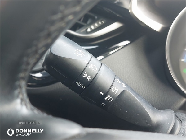 Used Toyota C-HR 2018 for sale - 78128300: Photo 35