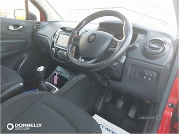 Used Renault Captur 2019 for sale - 76399853: Photo