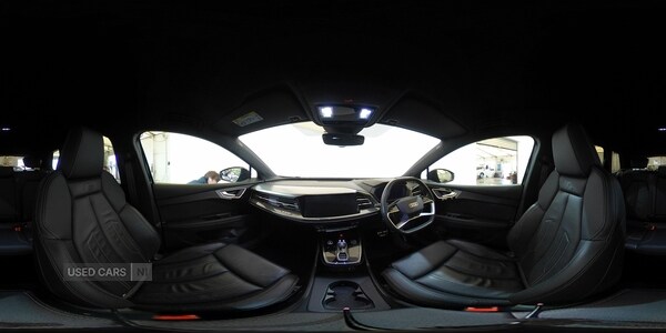 Used Audi Q4 e-tron 2022 for sale - 75365078: Photo 2
