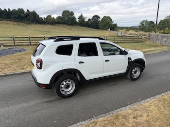 Used Dacia Duster 2023 for sale - 79321214: Photo